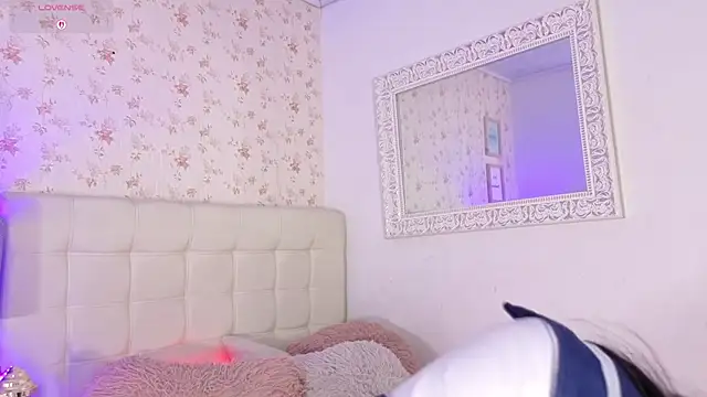 lia kitty0 online show from 8, 7, 2026