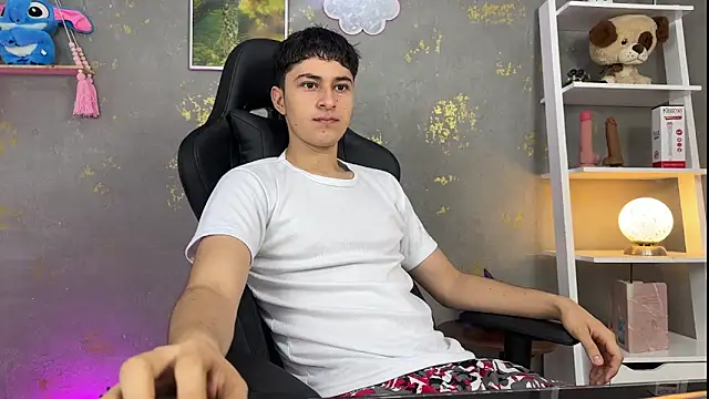 noah magno  online show from 11, 4, 2026