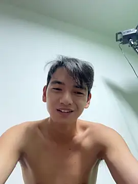 XHR2 online show from 17, 4, 2026