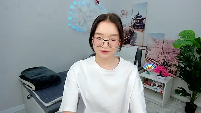 syuri sun online show from 11, 6, 2026