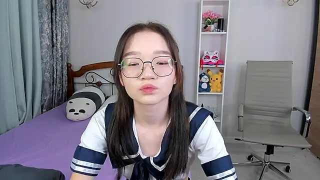syuri sun online show from 25, 6, 2026