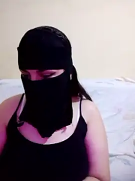 Snapshot of Queen_Lola chatting on 31, 3, 2026 Queen Lola online show from 31, 3, 2026