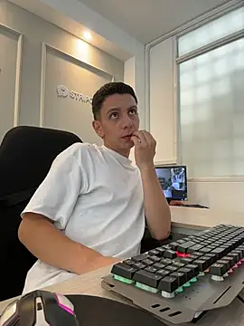 Liam Fiire online show from 4, 4, 2026