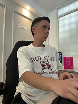 Liam Fiire online show from 10, 4, 2026