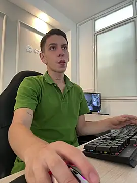 Liam Fiire online show from 16, 4, 2026