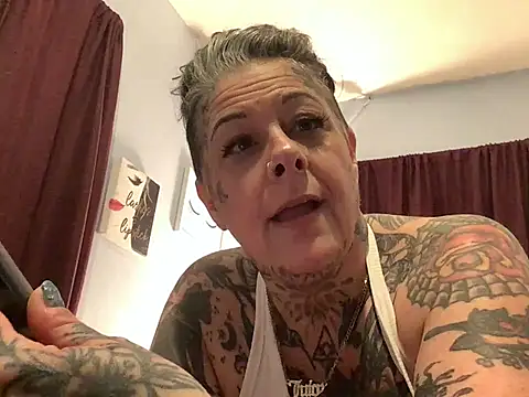 Kitty bang online show from 13, 4, 2026