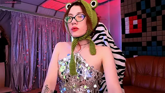 Snapshot of northern_moon chatting on 28, 5, 2026 northern moon online show from 28, 5, 2026