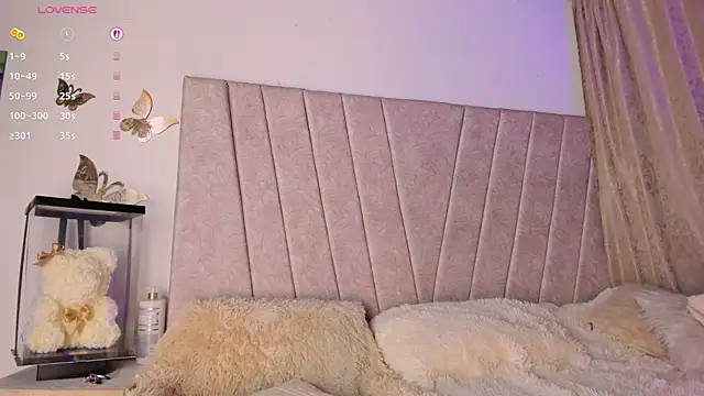 LauraRico online show from 2, 7, 2026