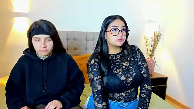 Elisa n Emma online show from 3, 4, 2026