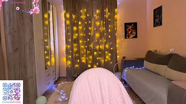 PlayfulLea online show from 9, 6, 2026
