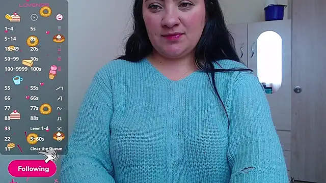 Demy spicy online show from 3, 6, 2026