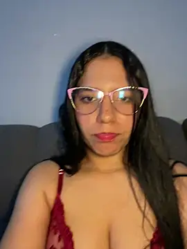 IsabelaRivers online show from 11, 4, 2026