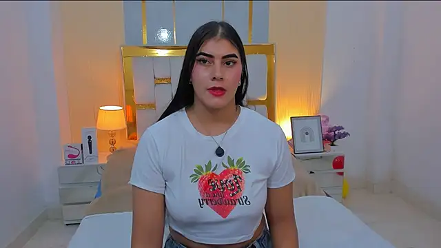 Alara Keyy online show from 16, 7, 2026