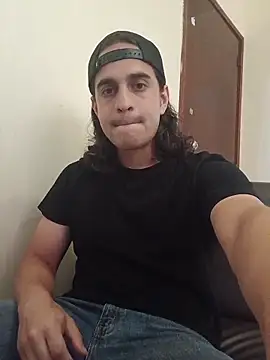 randomzombie27 online show from 12, 4, 2026