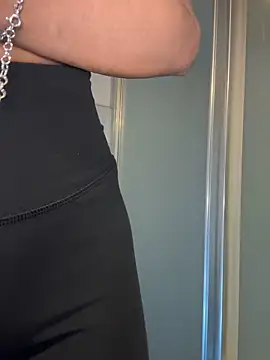 latinacaro- online show from 13, 5, 2026
