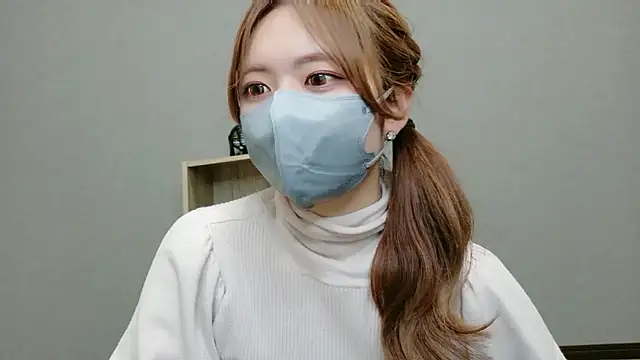 Snapshot of YUA_0425 chatting on 5, 5, 2026 YUA 0425 online show from 5, 5, 2026