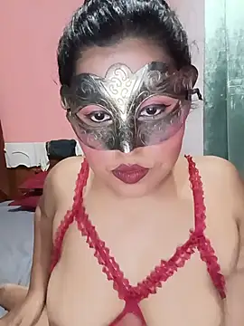 Maskedcurves online show from 30, 6, 2026