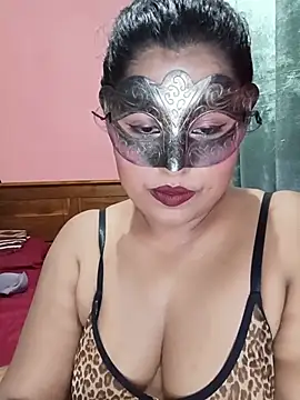 Maskedcurves online show from 1, 7, 2026