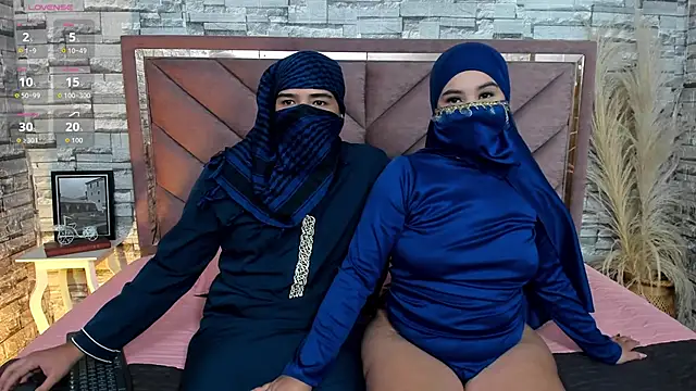 Snapshot of Dalila_and_Khaled chatting on 2, 4, 2026 Dalila and Khaled online show from 2, 4, 2026