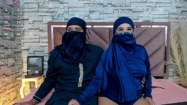 Snapshot of Dalila_and_Khaled chatting on 3, 4, 2026 Dalila and Khaled online show from 3, 4, 2026