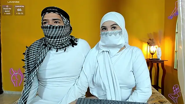 Snapshot of Dalila_and_Khaled chatting on 12, 4, 2026 Dalila and Khaled online show from 12, 4, 2026