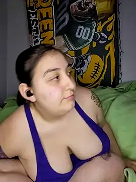 Horneysunflower420 online show from 27, 4, 2026