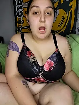 Horneysunflower420 online show from 30, 4, 2026