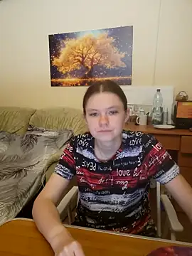 JessicaHolland1 online show from 18, 6, 2026