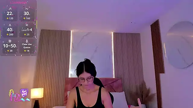 clairemillerx online show from 30, 5, 2026