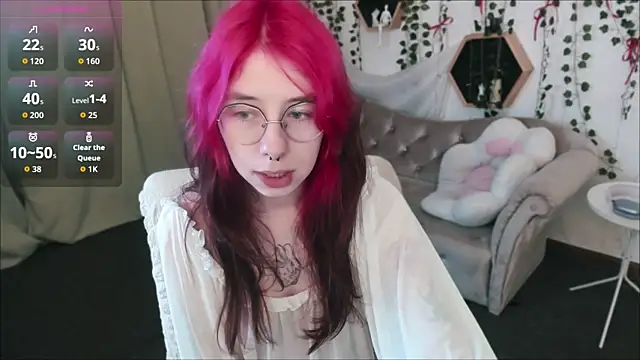 Snapshot of Alice_Nyx chatting on 24, 7, 2026 Alice Nyx online show from 24, 7, 2026