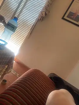 davi1477 online show from 9, 4, 2026