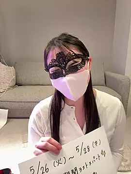Snapshot of hiyori_hiyochan chatting on 27, 5, 2026 hiyori hiyochan online show from 27, 5, 2026