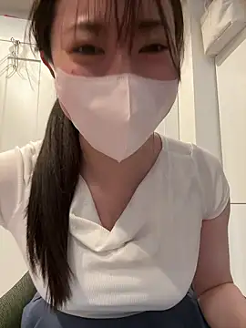 Snapshot of hiyori_hiyochan chatting on 26, 7, 2026 hiyori hiyochan online show from 26, 7, 2026