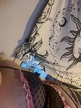 Snapshot of avery__1 chatting on 27, 4, 2026 avery 1 online show from 27, 4, 2026