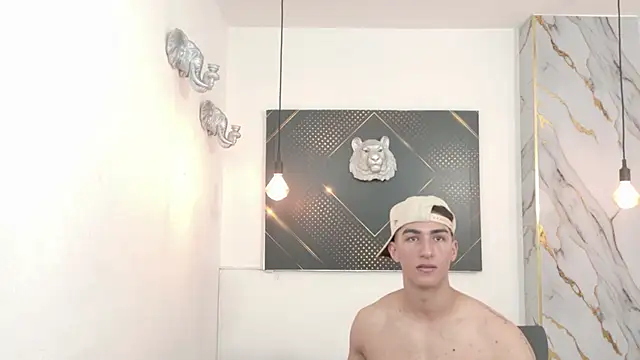 GoldenDesireX  online show from 2, 6, 2026