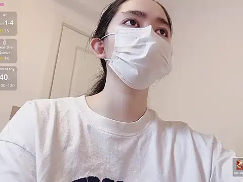 Snapshot of Tingting-188 chatting on 8, 4, 2026 Tingting-188 online show from 8, 4, 2026