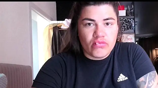 miss preggie online show from 8, 7, 2026
