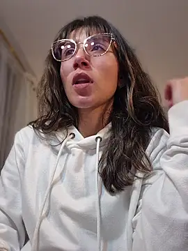 Snapshot of Mar_puentes chatting on 11, 7, 2026 Mar puentes online show from 11, 7, 2026