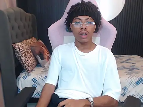 velvetcouple x online show from 3, 6, 2026