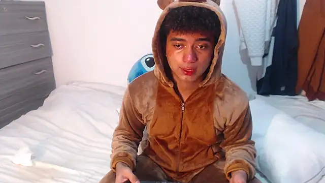 felipecams online show from 8, 7, 2026