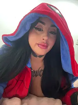 Snapshot of Milk_lee7 chatting on 9, 4, 2026 Milk lee7 online show from 9, 4, 2026