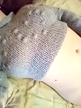 modest lolia online show from 15, 4, 2026