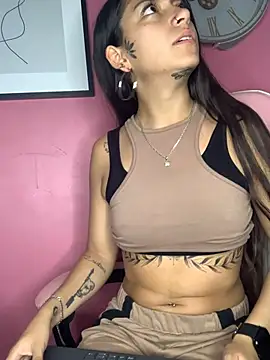 DulceLatinaxo online show from 7, 7, 2026