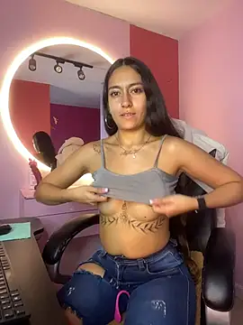 DulceLatinaxo online show from 12, 7, 2026
