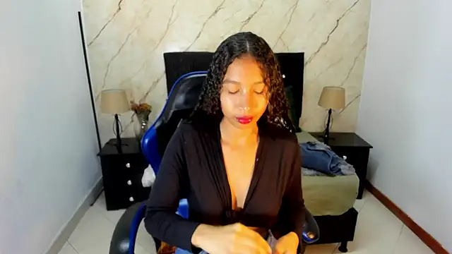 hasley cute online show from 29, 5, 2026