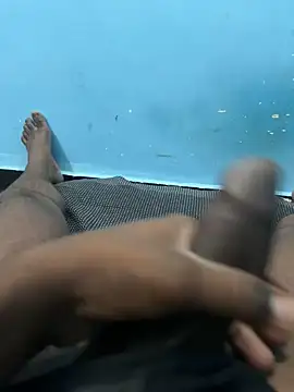 Snapshot of telugu_black_cock chatting on 4, 5, 2026 telugu black cock online show from 4, 5, 2026