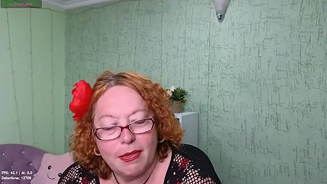 Snapshot of Fara_Flutte chatting on 13, 7, 2026 Fara Flutte online show from 13, 7, 2026