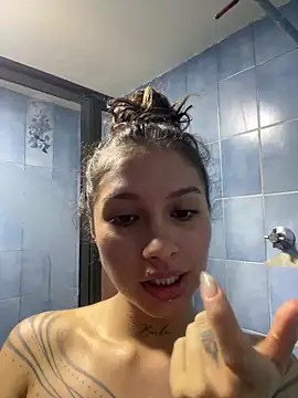 Dreanaa online show from 15, 6, 2026