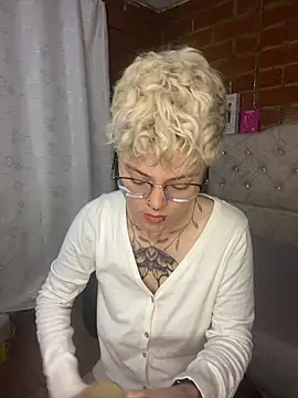 Megan-c online show from 16, 7, 2026