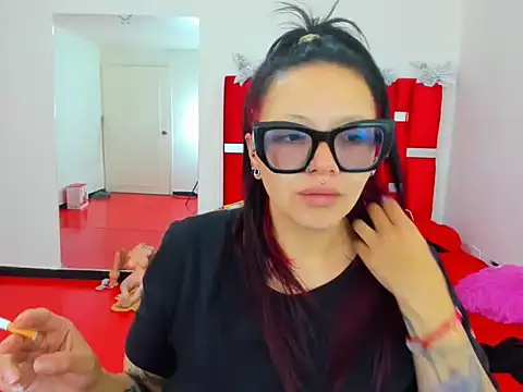 scarlett red 1 online show from 1, 6, 2026